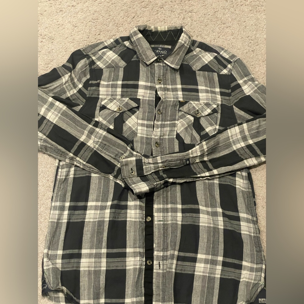 Buffalo Button Down
